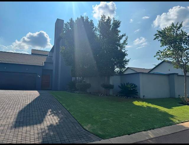 4 BEDROOM PROPERTY TO RENT IN MIDSTREAM HILL